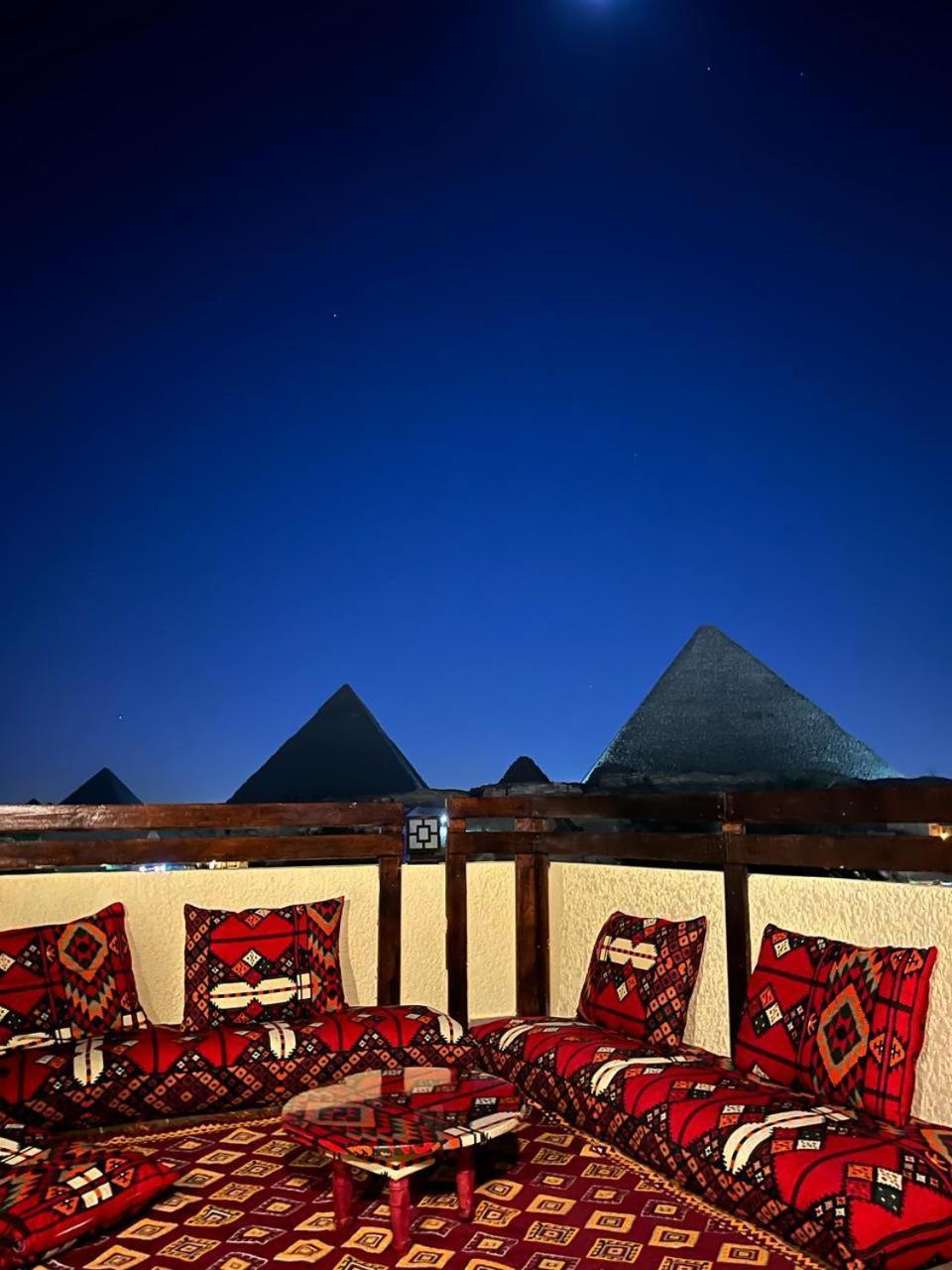 Pyramids Era View 호텔 Kafret el-Gabal 외부 사진