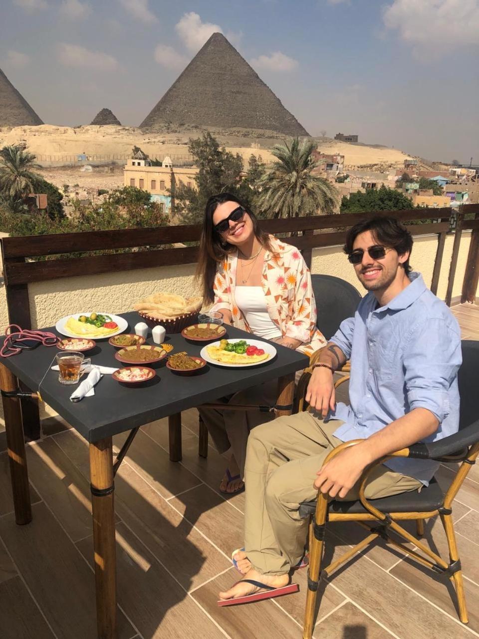 Pyramids Era View 호텔 Kafret el-Gabal 외부 사진