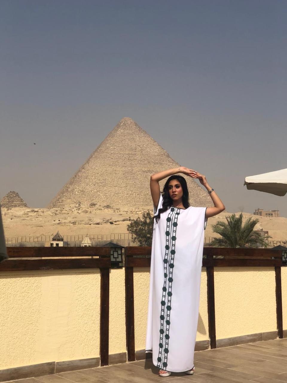 Pyramids Era View 호텔 Kafret el-Gabal 외부 사진